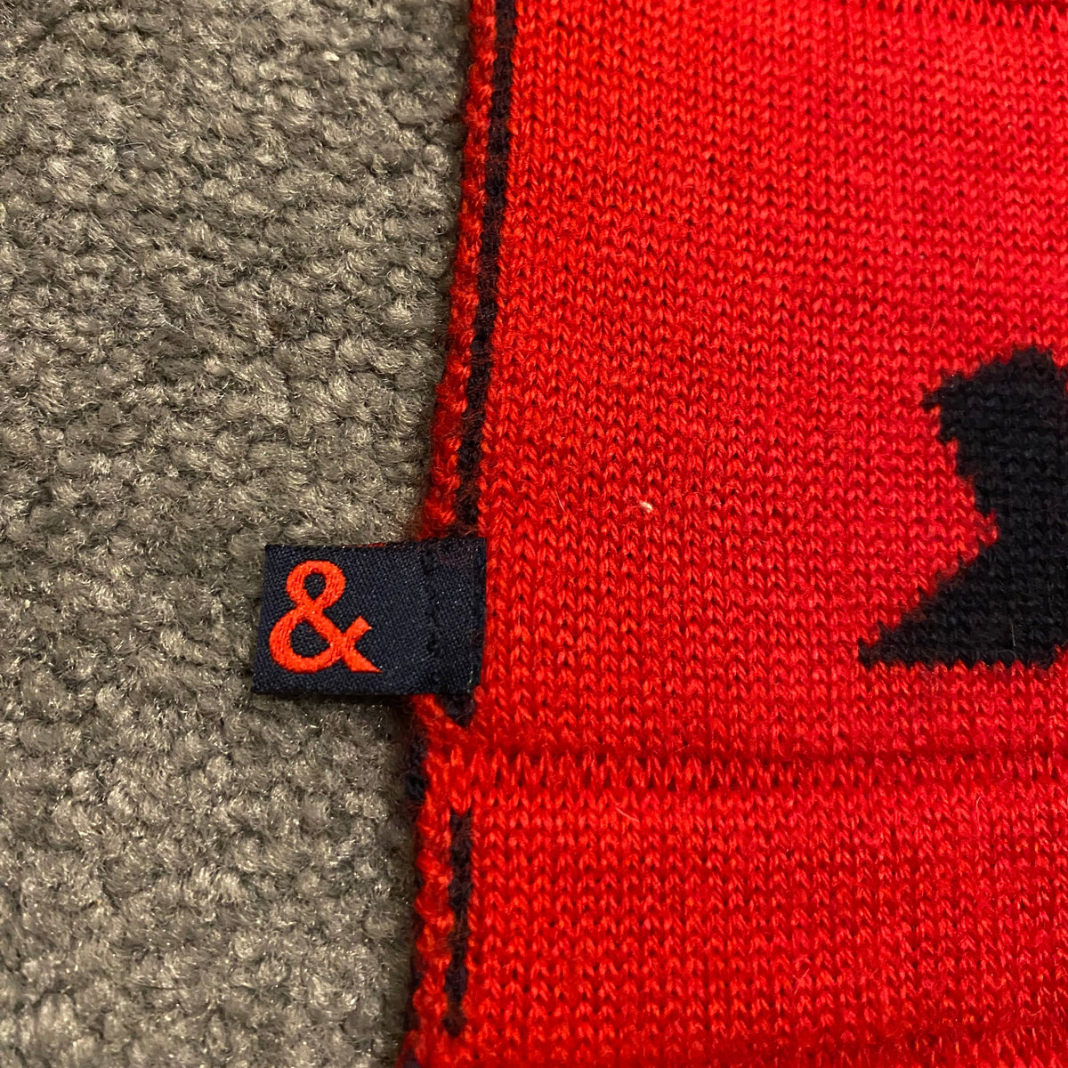 DOLCE & GABBANA SCARF (XS)