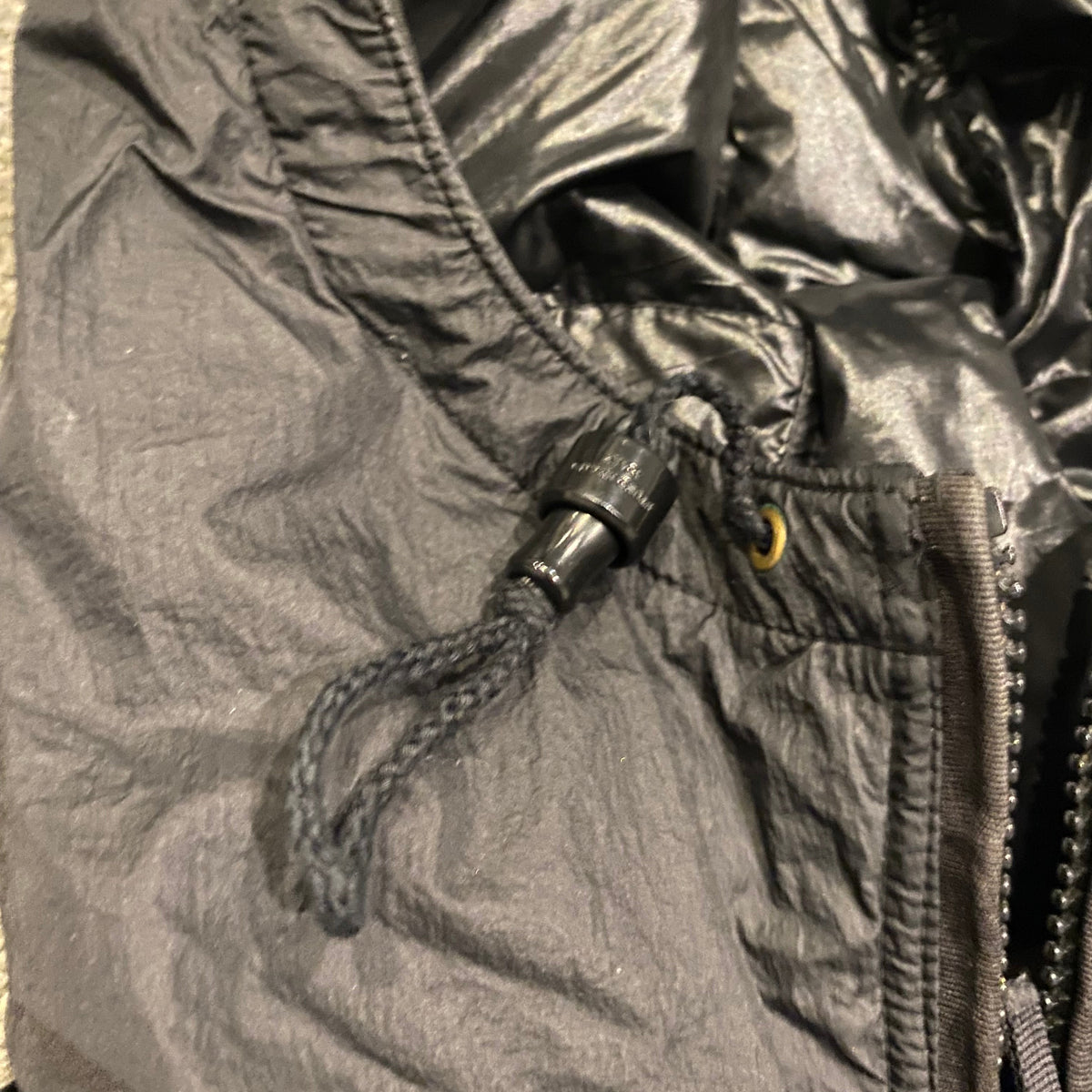 STONE ISLAND PUFFER (M)