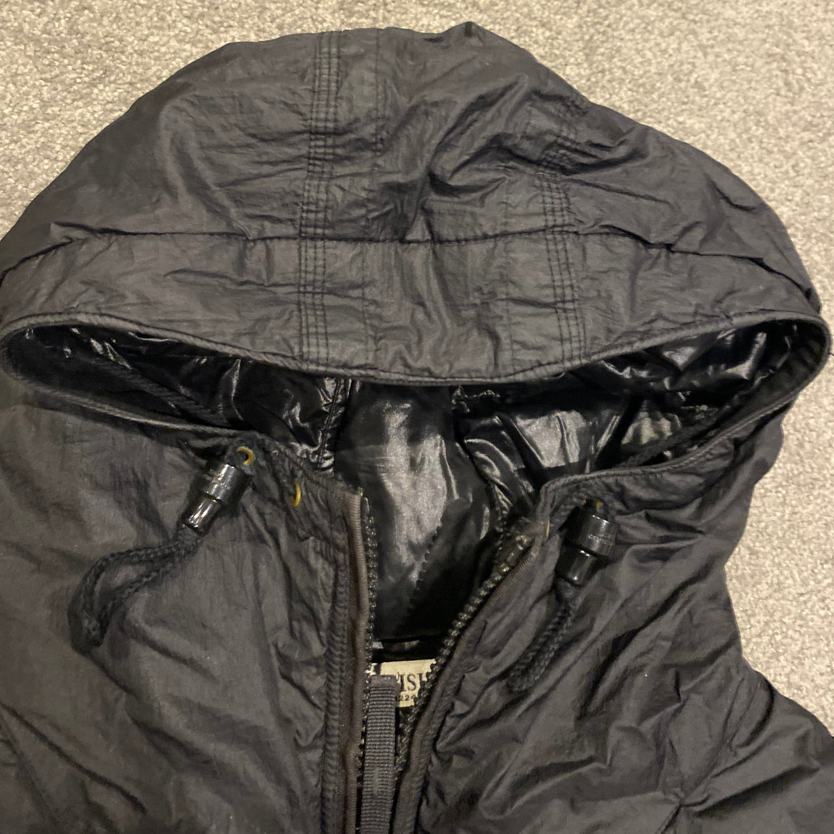 STONE ISLAND PUFFER (M)