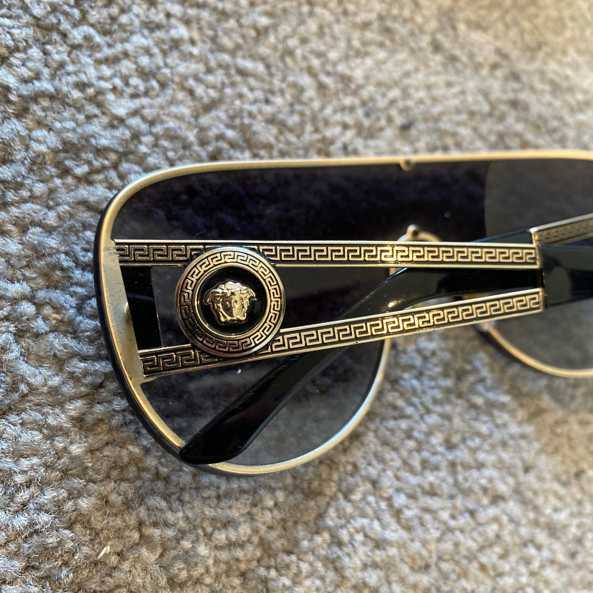 VERSACE SHADES