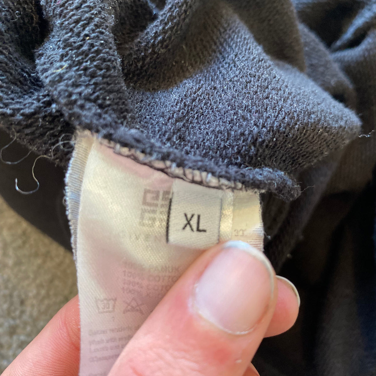 GIVENCHY CREWNECK (M)