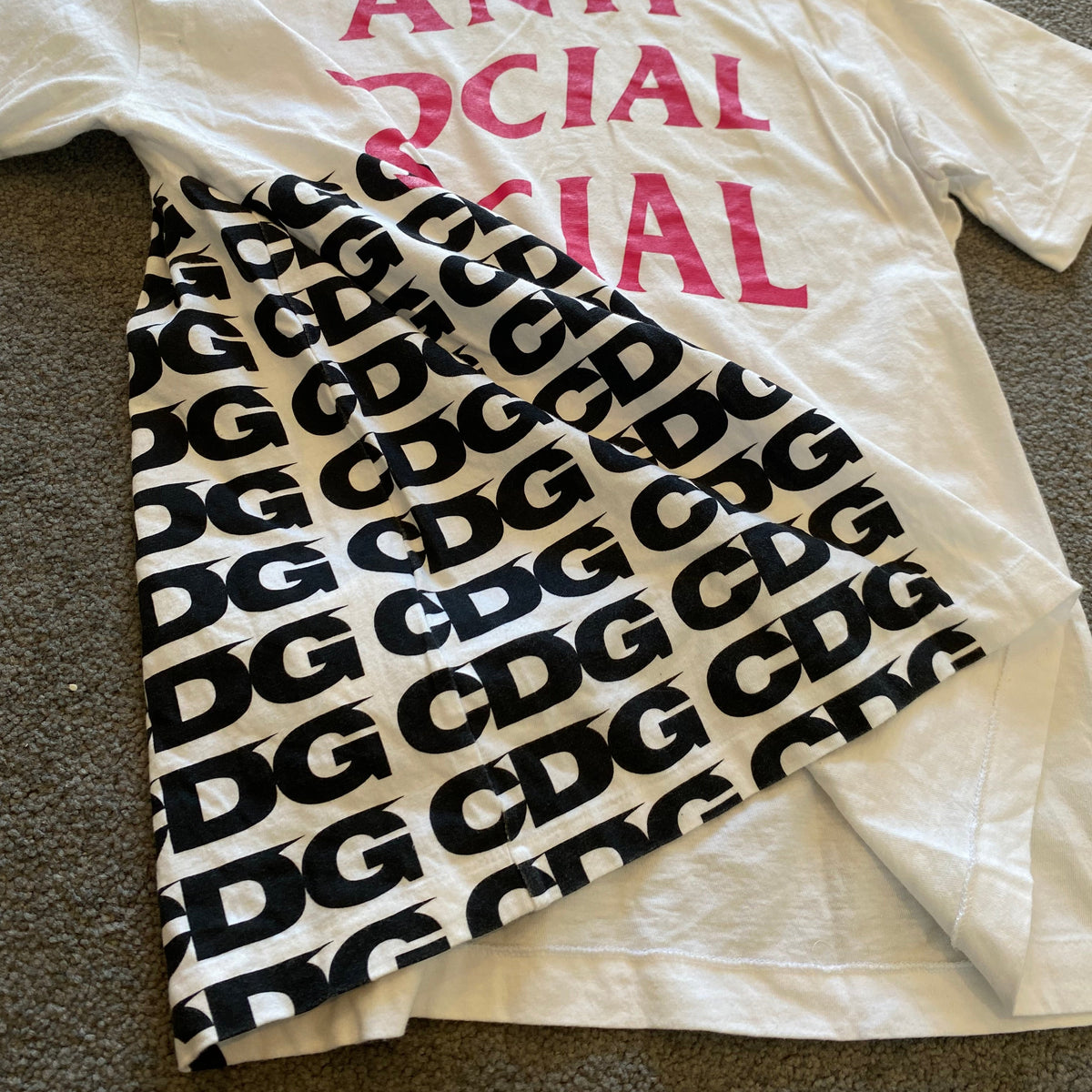 CDG X ASSC T-SHIRT (L)
