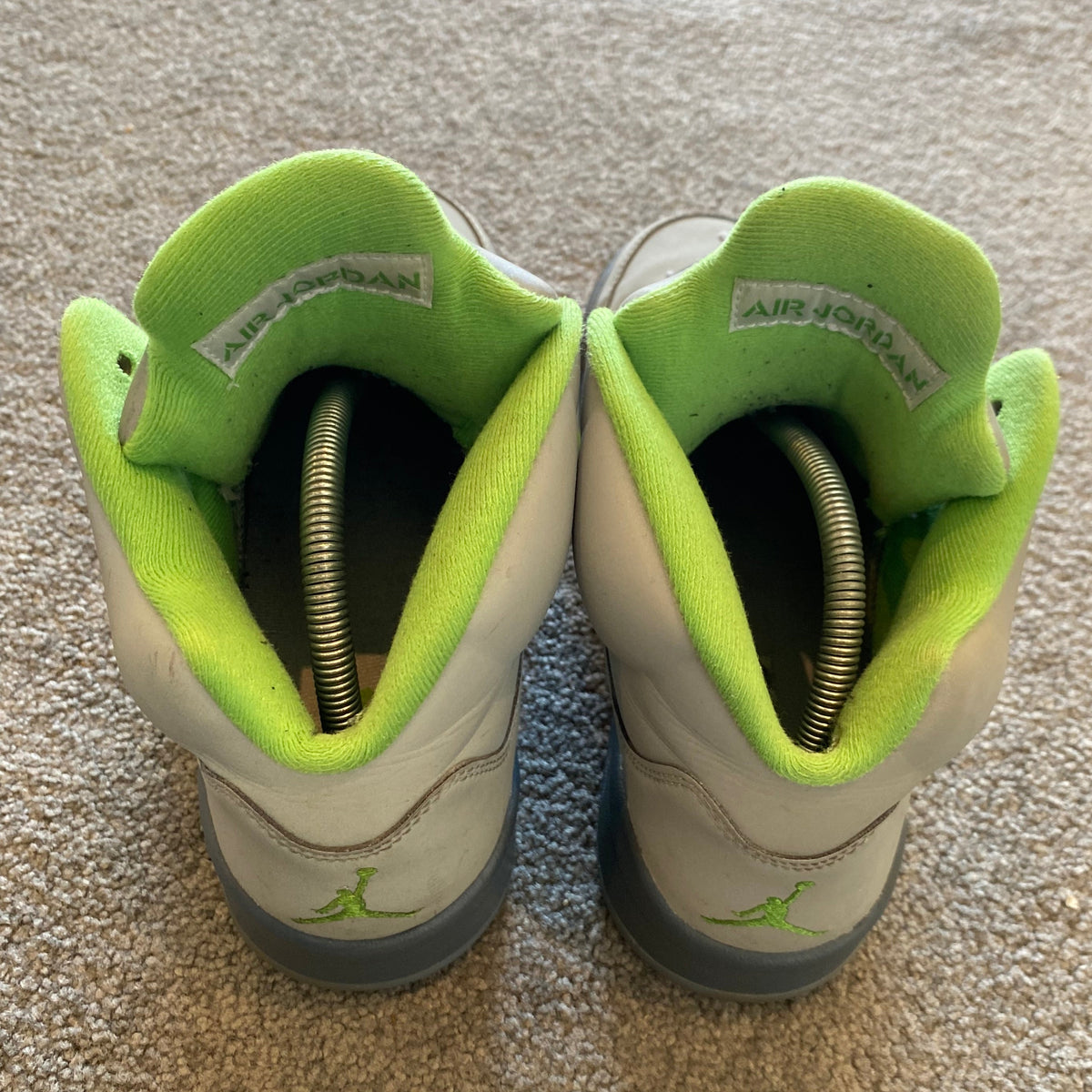 JORDAN 5 RETRO 'GREEN BEANS' (8.5)