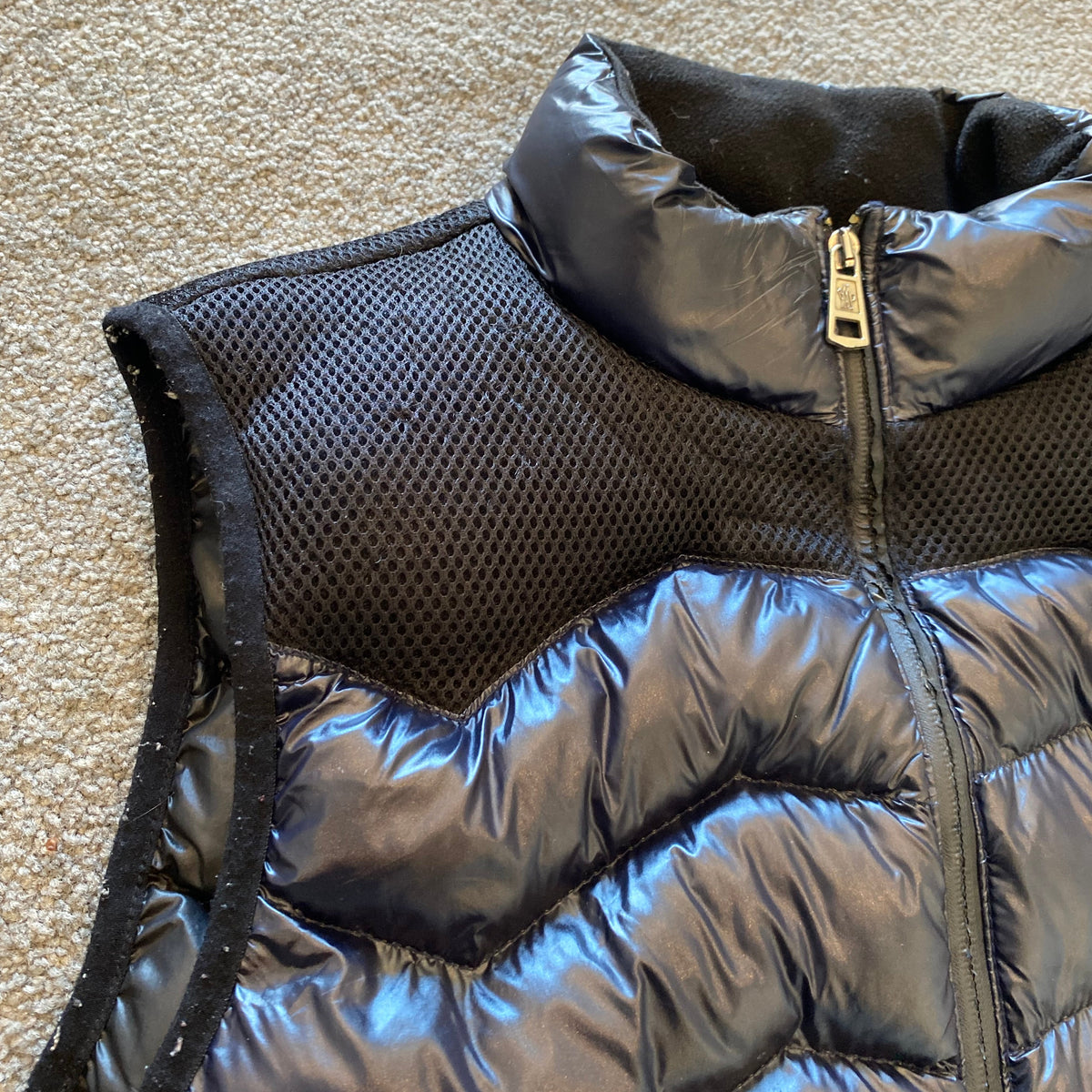 MONCLER GILET (M)
