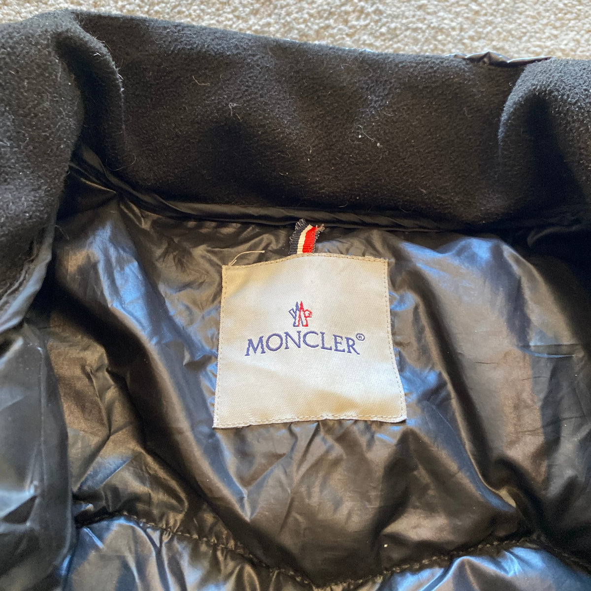 MONCLER GILET (M)