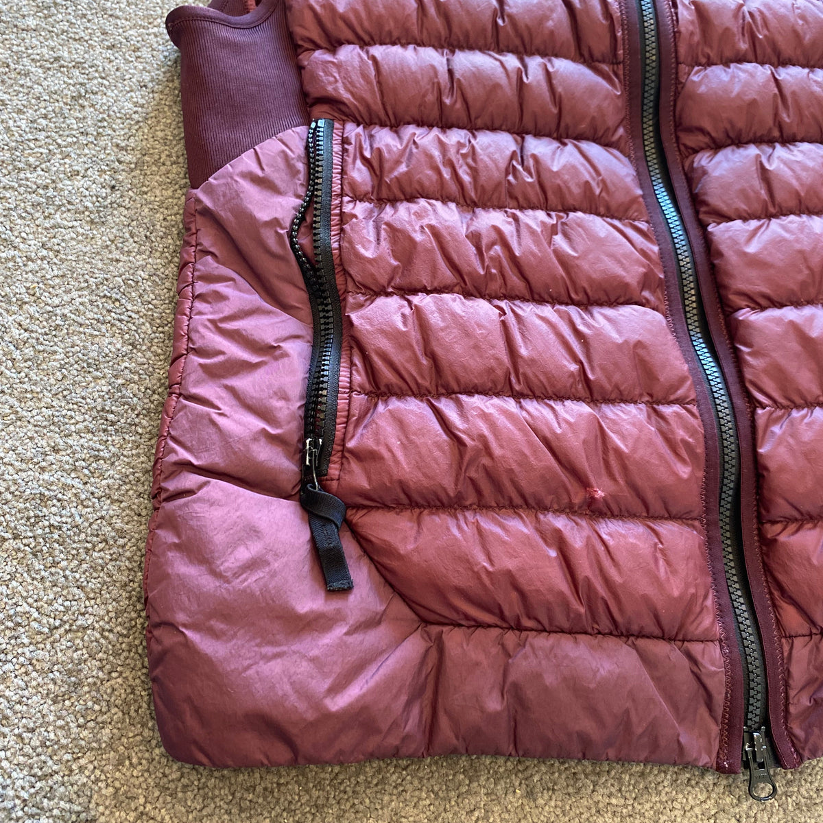 STONE ISLAND GILET (M)