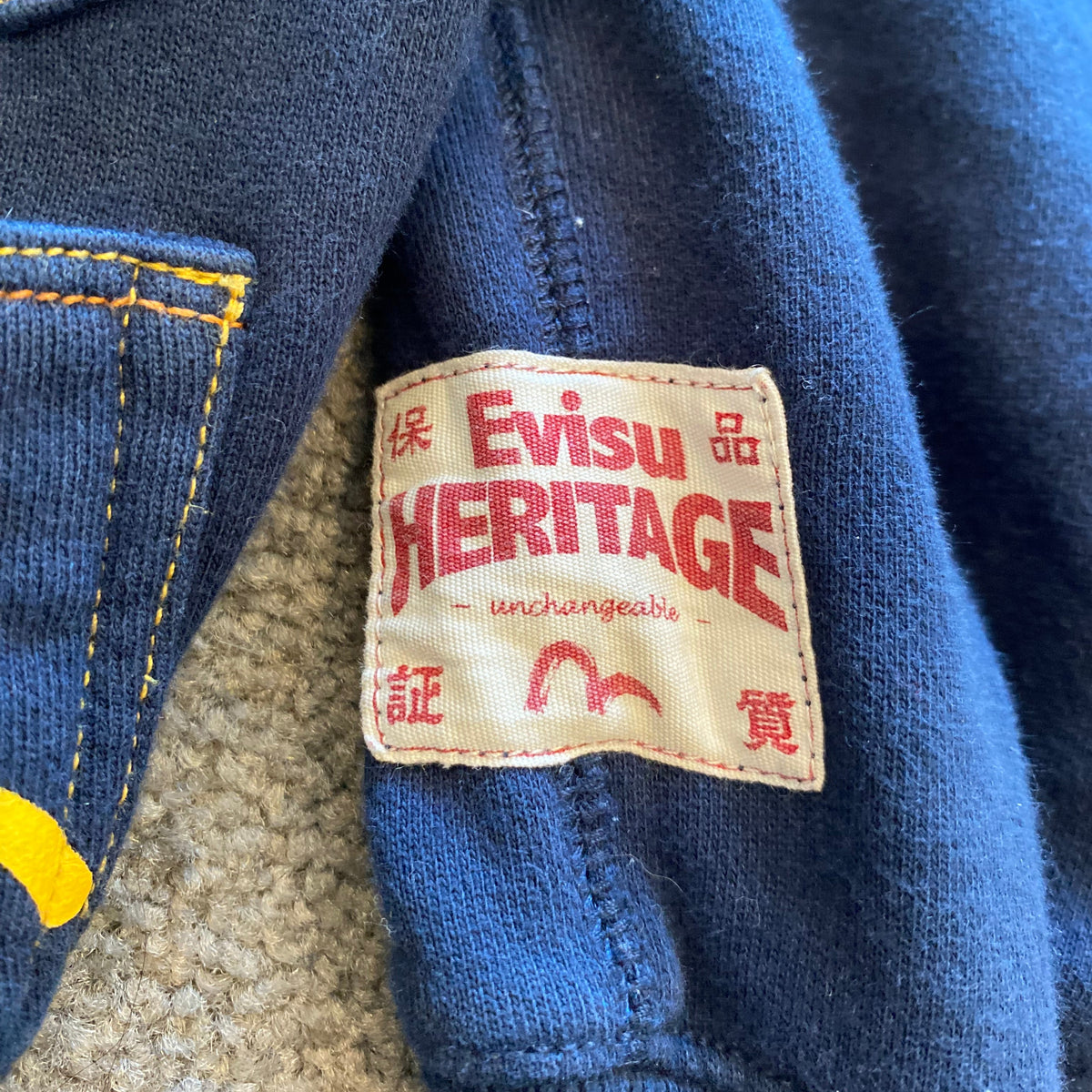 EVISU MULTIPOCKET HOODIE (M)
