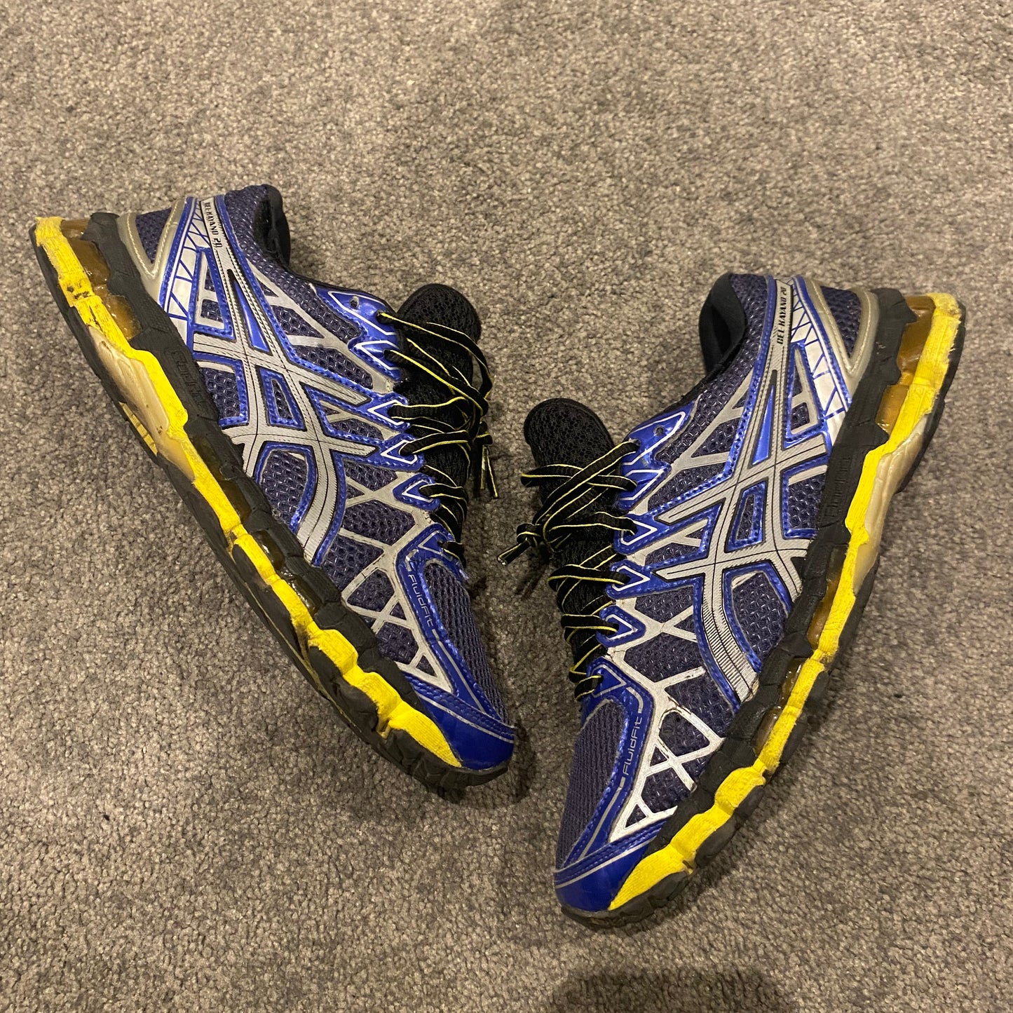 AISCS GEL KAYANO 20 (9US)