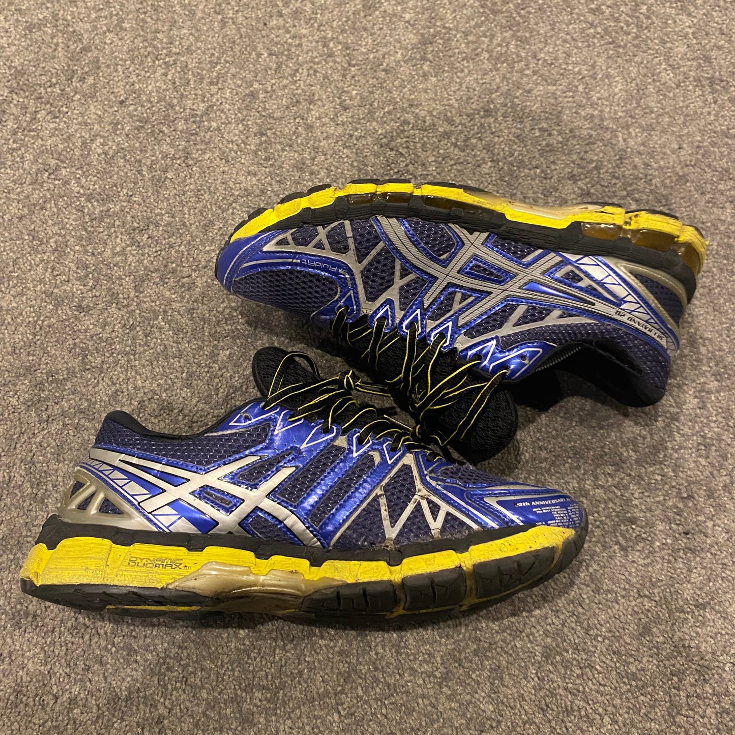 AISCS GEL KAYANO 20 (9US)