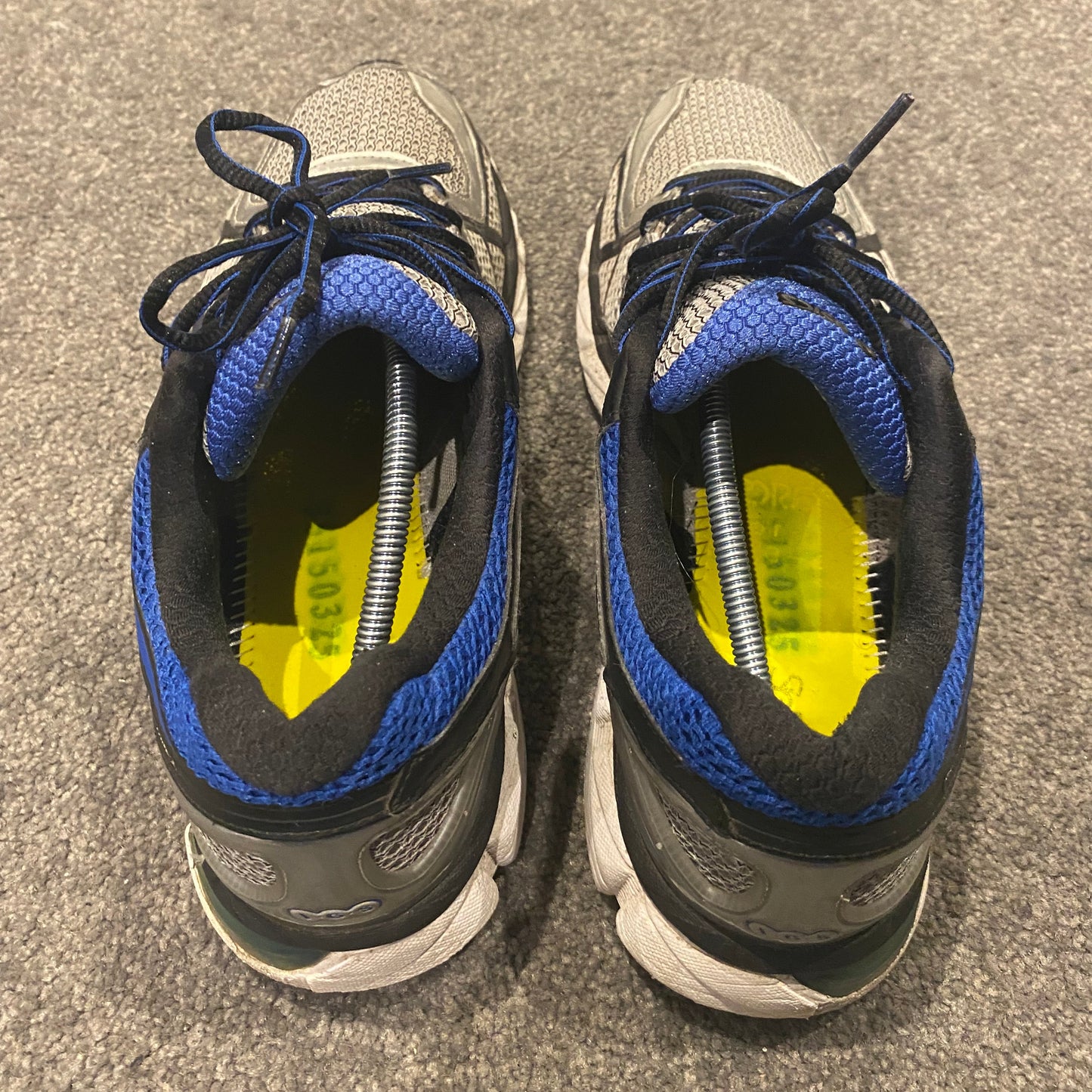 ASICS KAYANO 21 (10.5US)