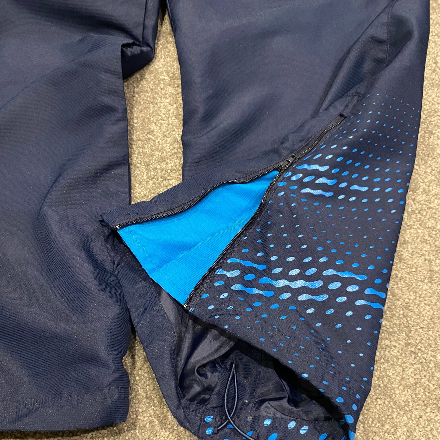 NIKE TN SPRAYPANTS (XL)