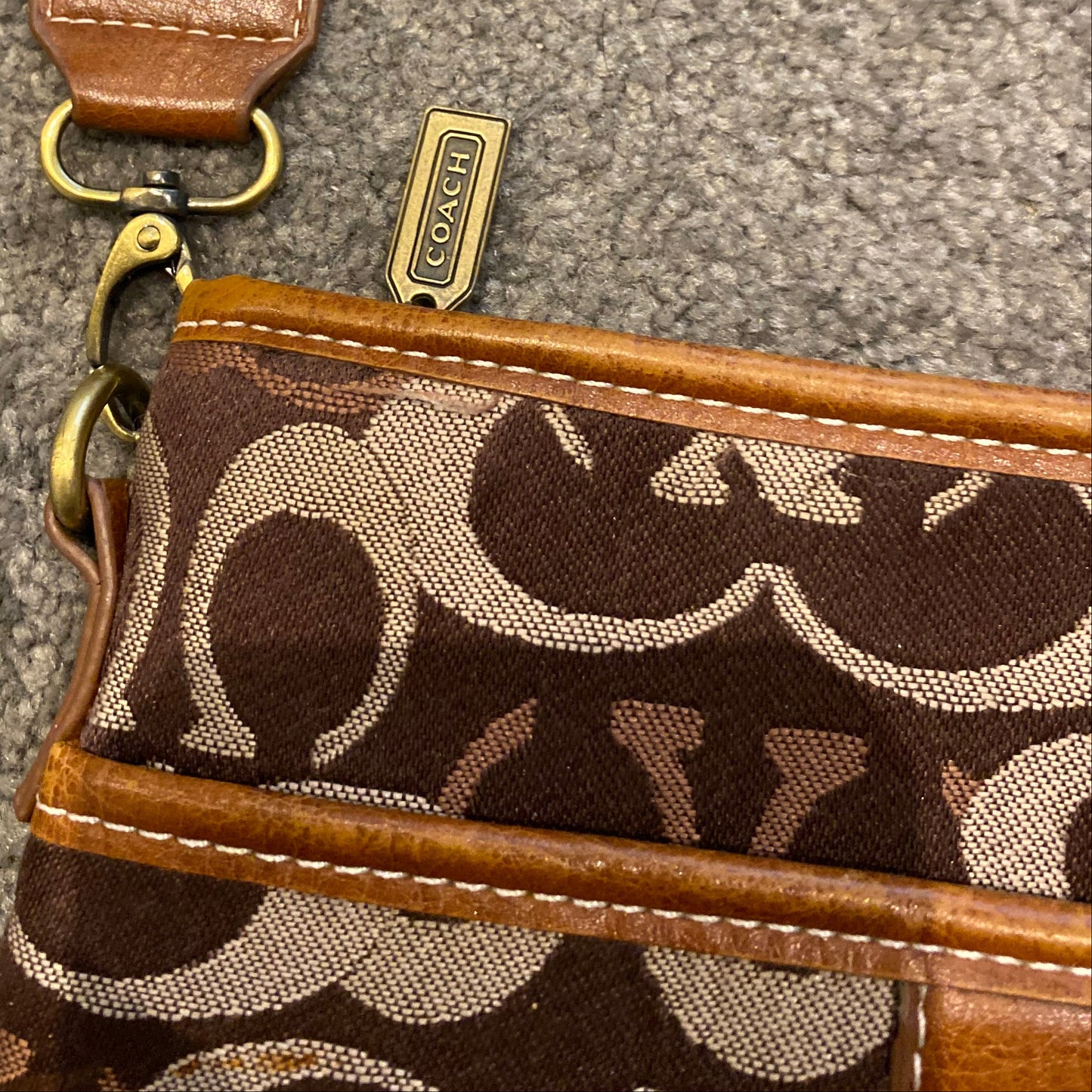 COACH SATCHEL BAG (OS)