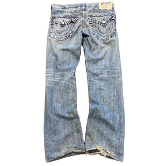 TRUE RELIGION JEANS (32)