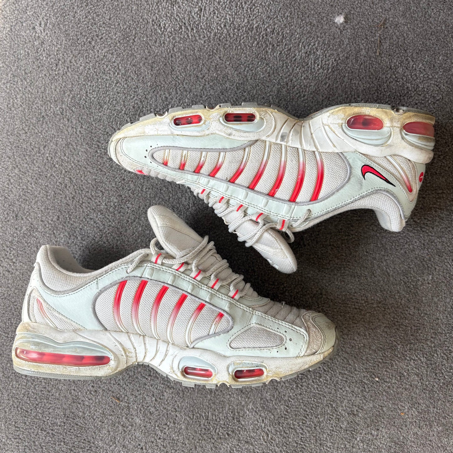 NIKE TAILWIND IV (12.5)