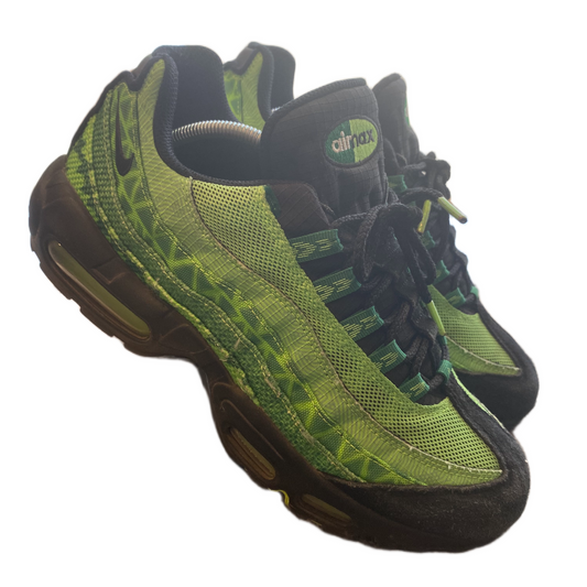 NIKE AIR MAX 95'S NAIJA'S (8.5)