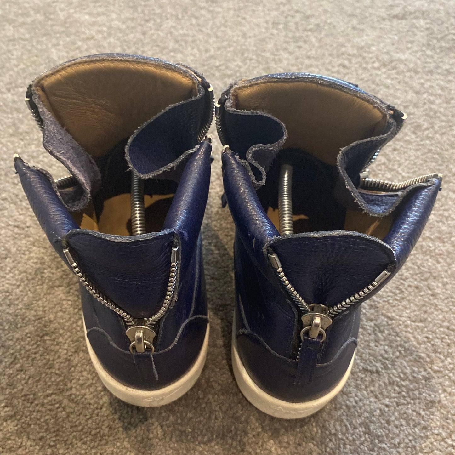 ANTONIO GUISSEPES (43)