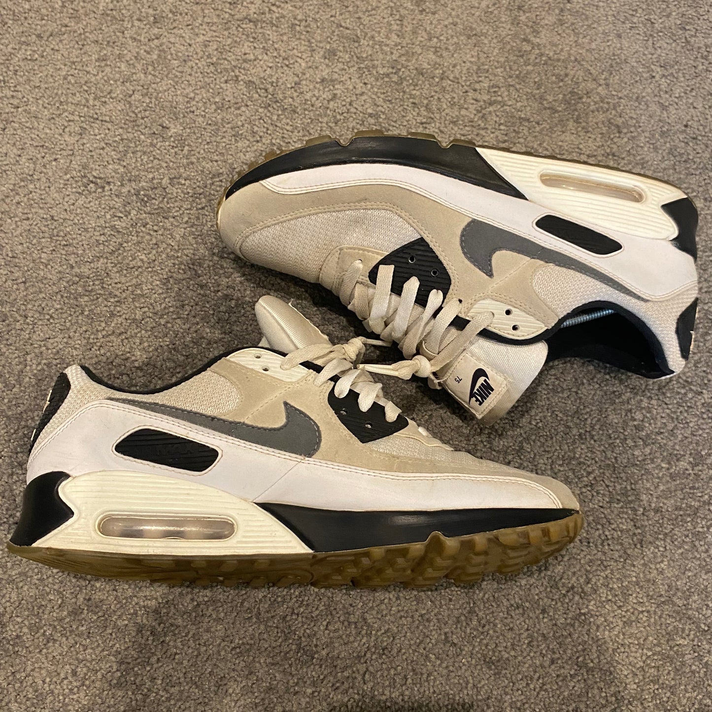 NIKE AIR MAX 90 PANDAS (10.5)