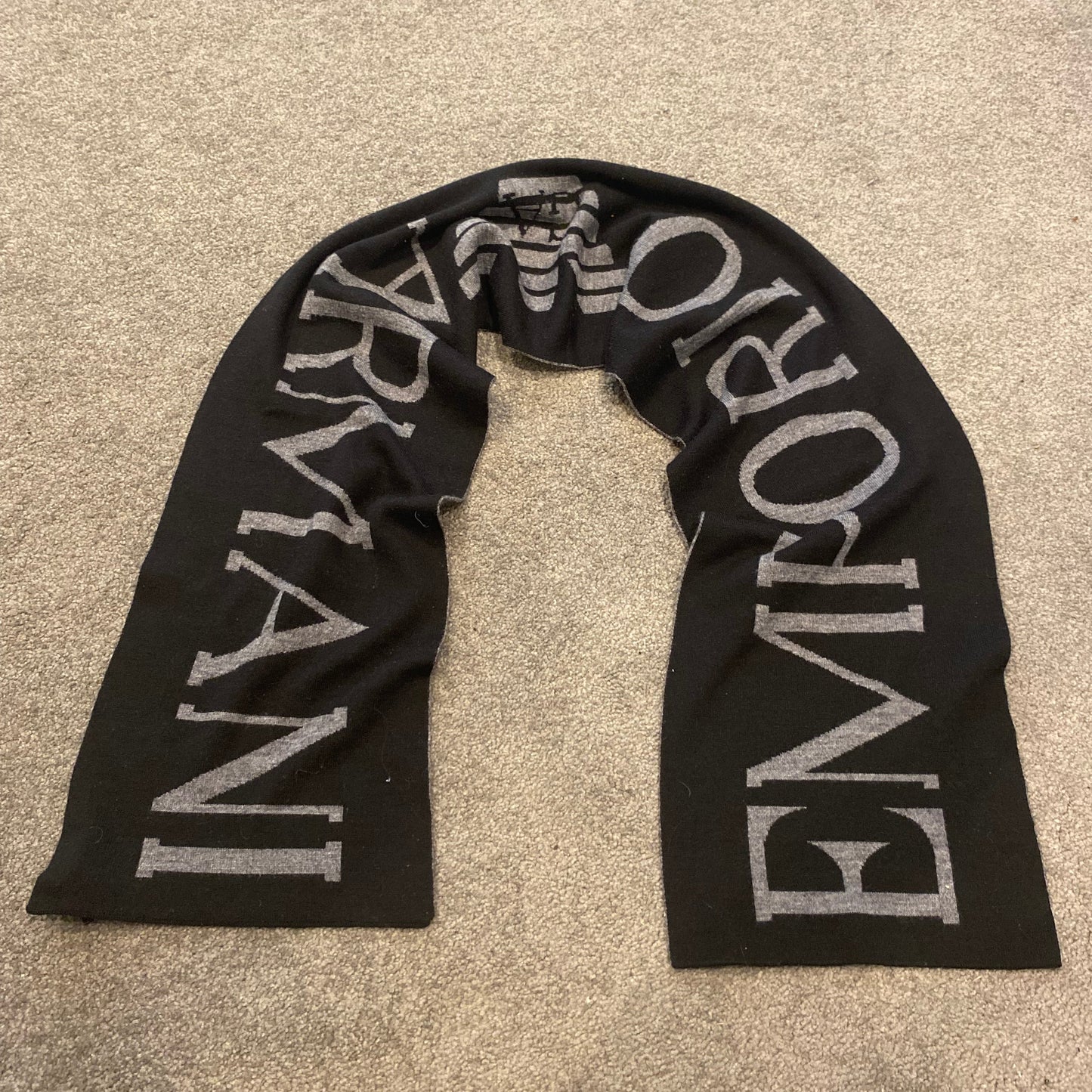 EMPORIO ARMANI SCARF (OS)