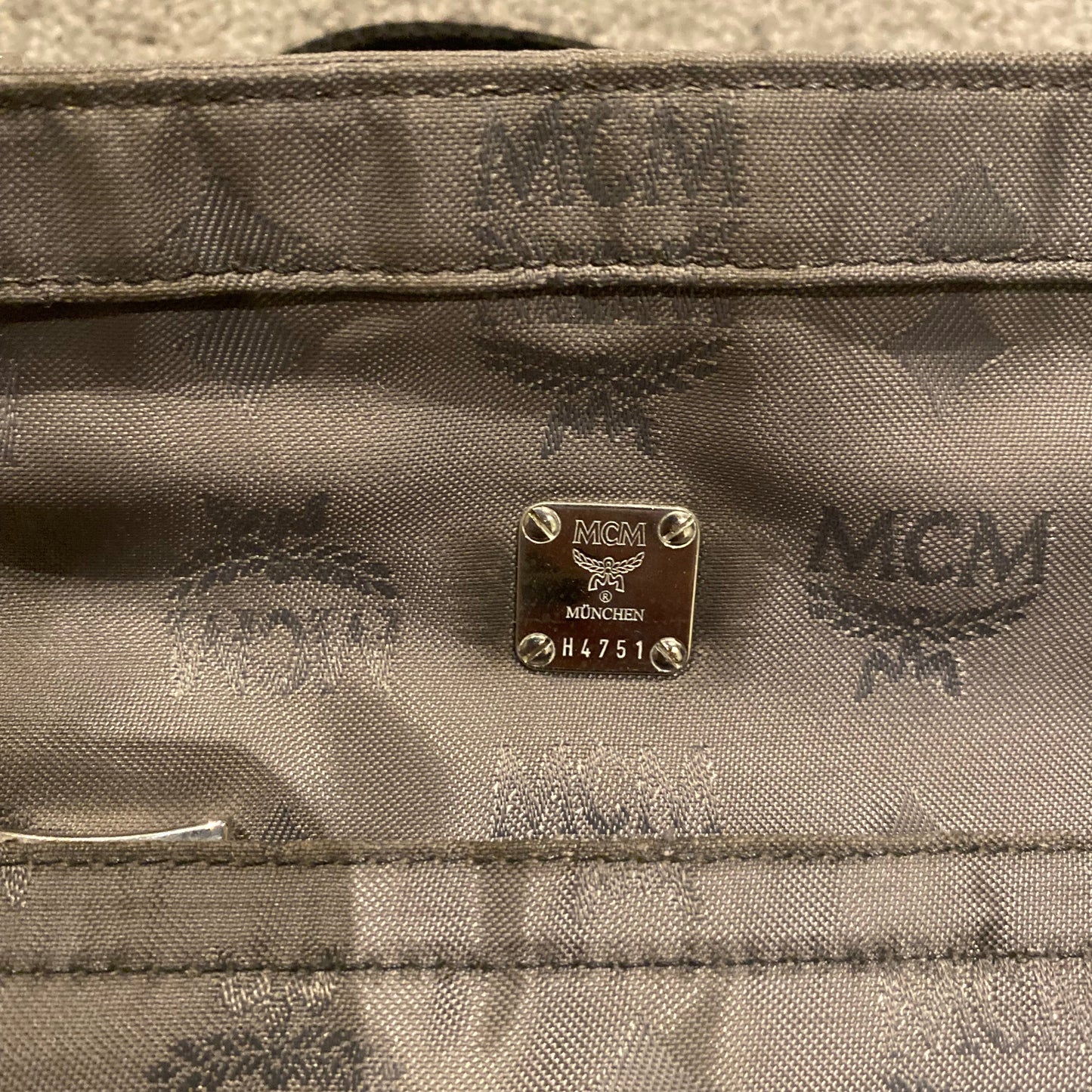MCM MINI BACKPACK (OS)