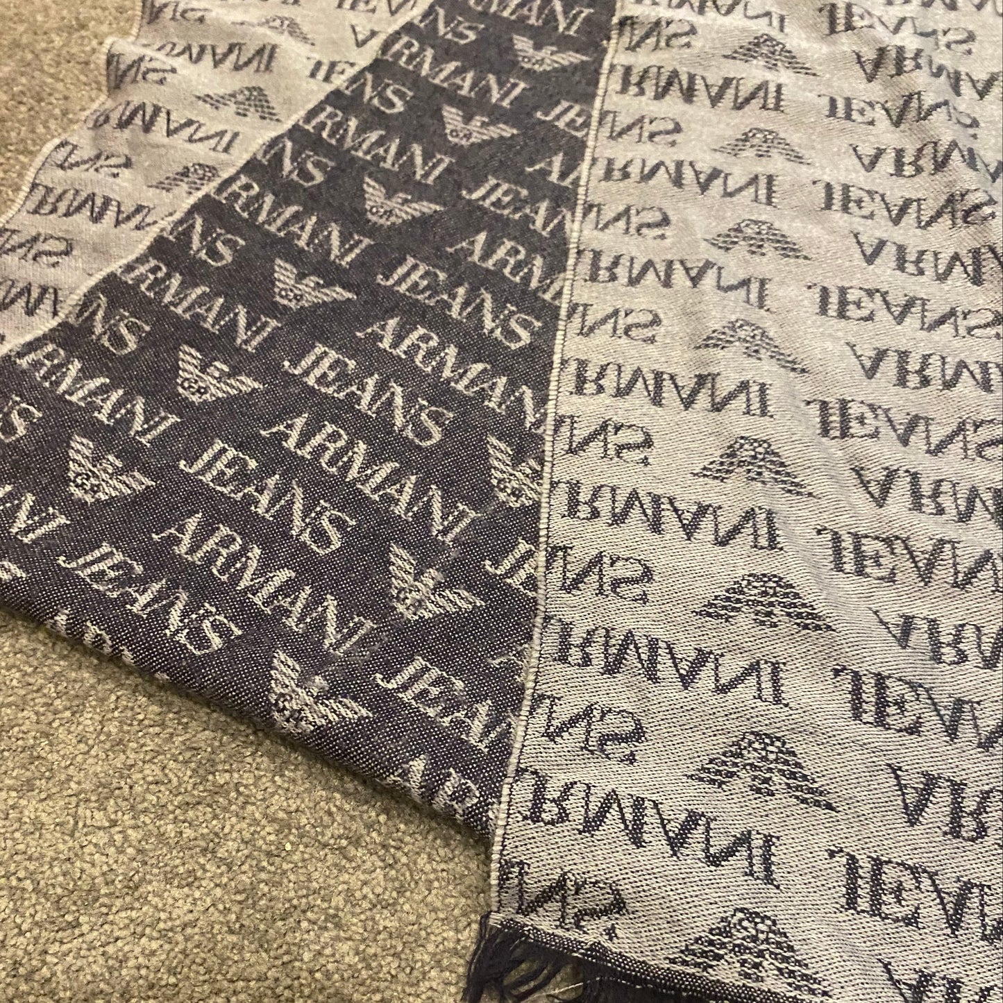 ARMANI JEANS SCARF (L)