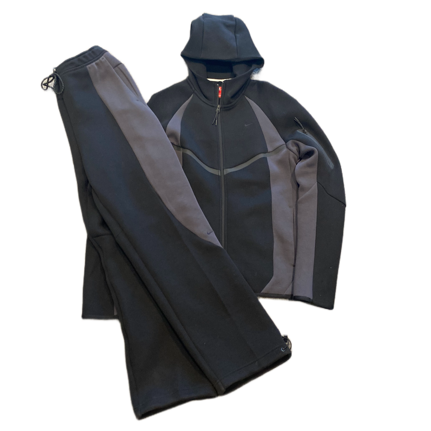 NIKE TECH FLEECE TRACKSUIT (S,L)