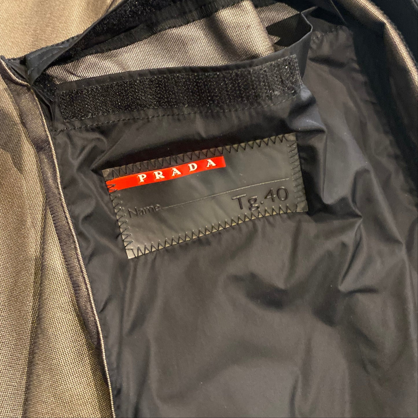 PRADA GORETEX JACKET (XS)
