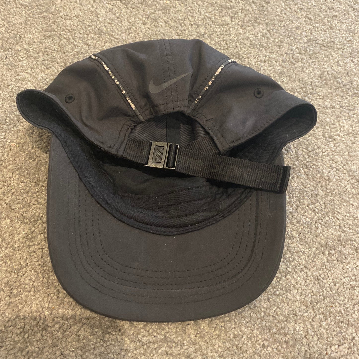 SUPREME X AIRMAX CAP (OS)
