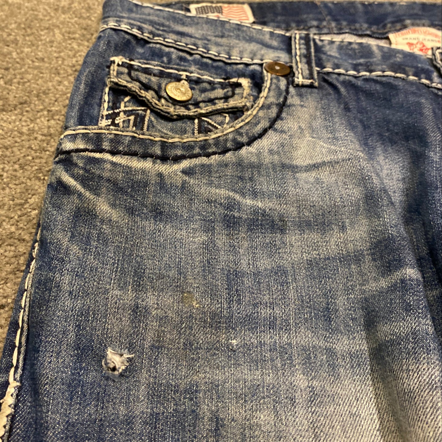 TRUE RELIGION JEANS (34)