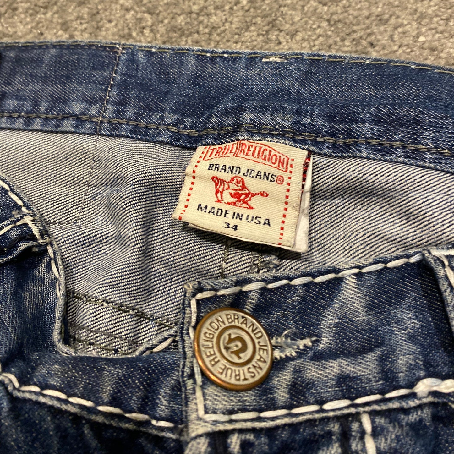 TRUE RELIGION JEANS (34)