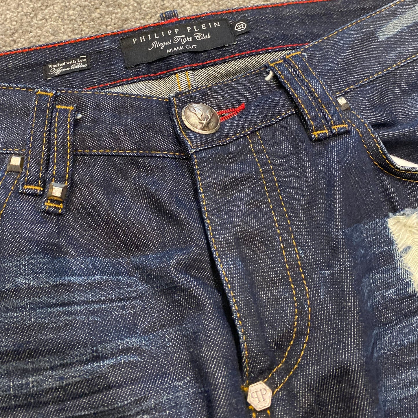 PHILIP PLEIN SHORTS (32)