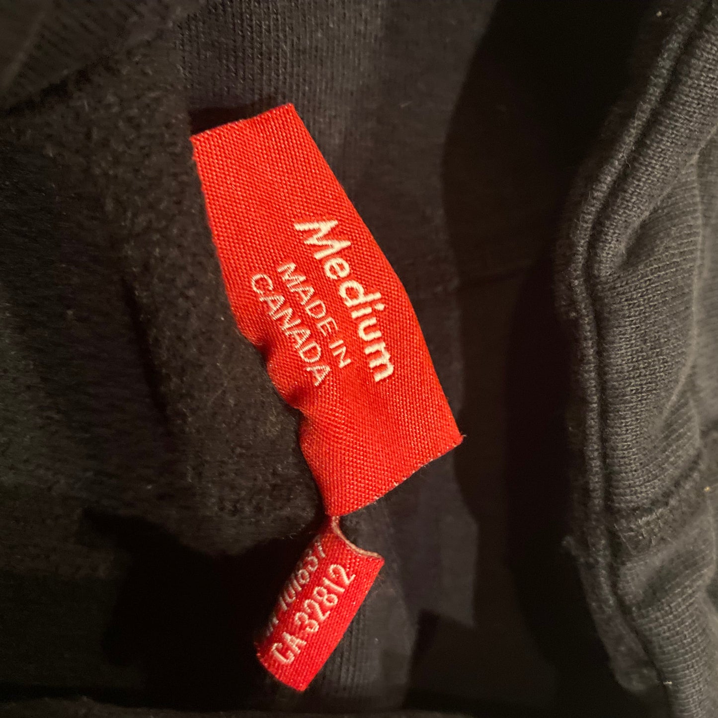 SUPREME HOODIE (M)