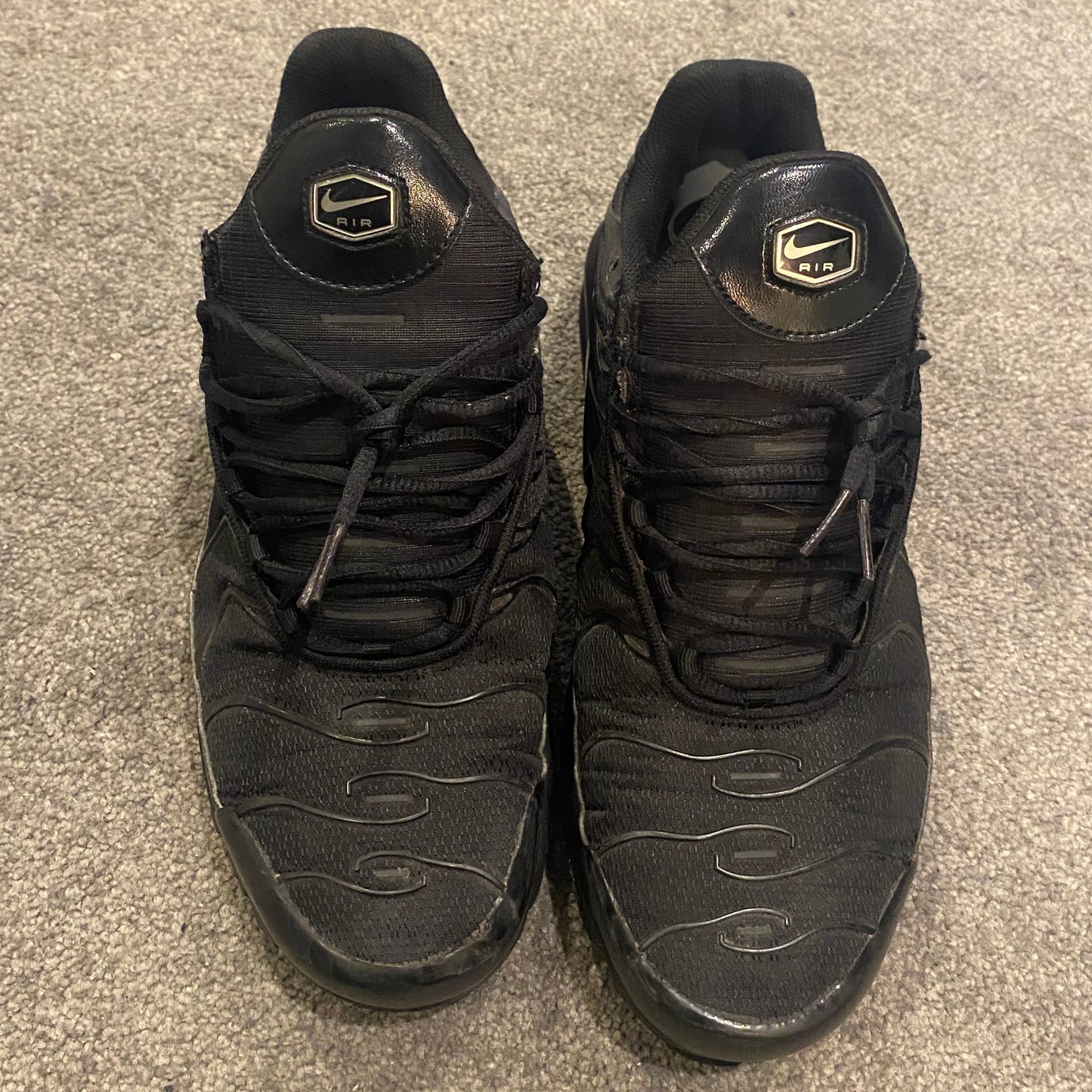 NIKE TN "TRIPLE BLACK" (12)
