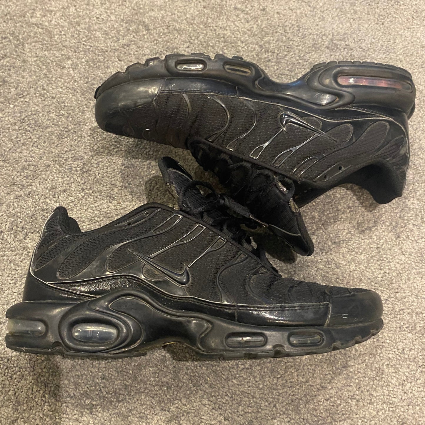 NIKE TN "TRIPLE BLACK" (12)