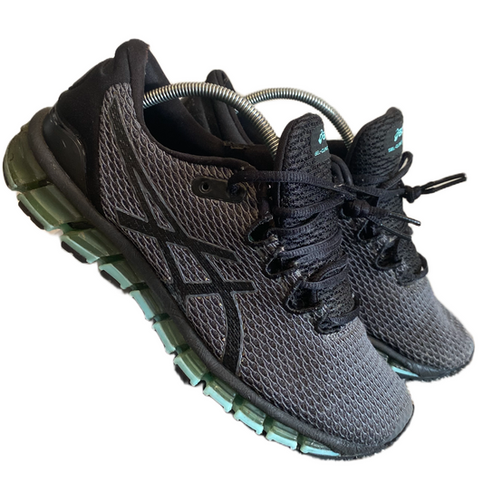 ASICS 360 GEL QUANTUM (7.5)