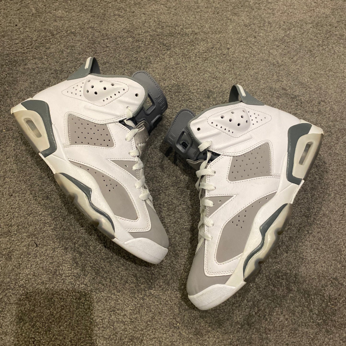 JORDAN 6 'COOL GREYS' (9)