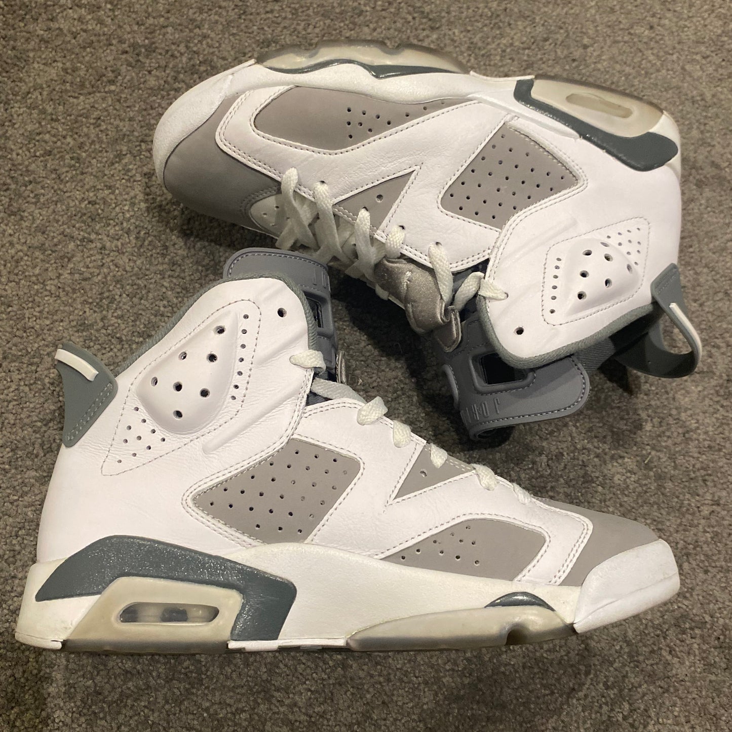 JORDAN 6 'COOL GREYS' (9)