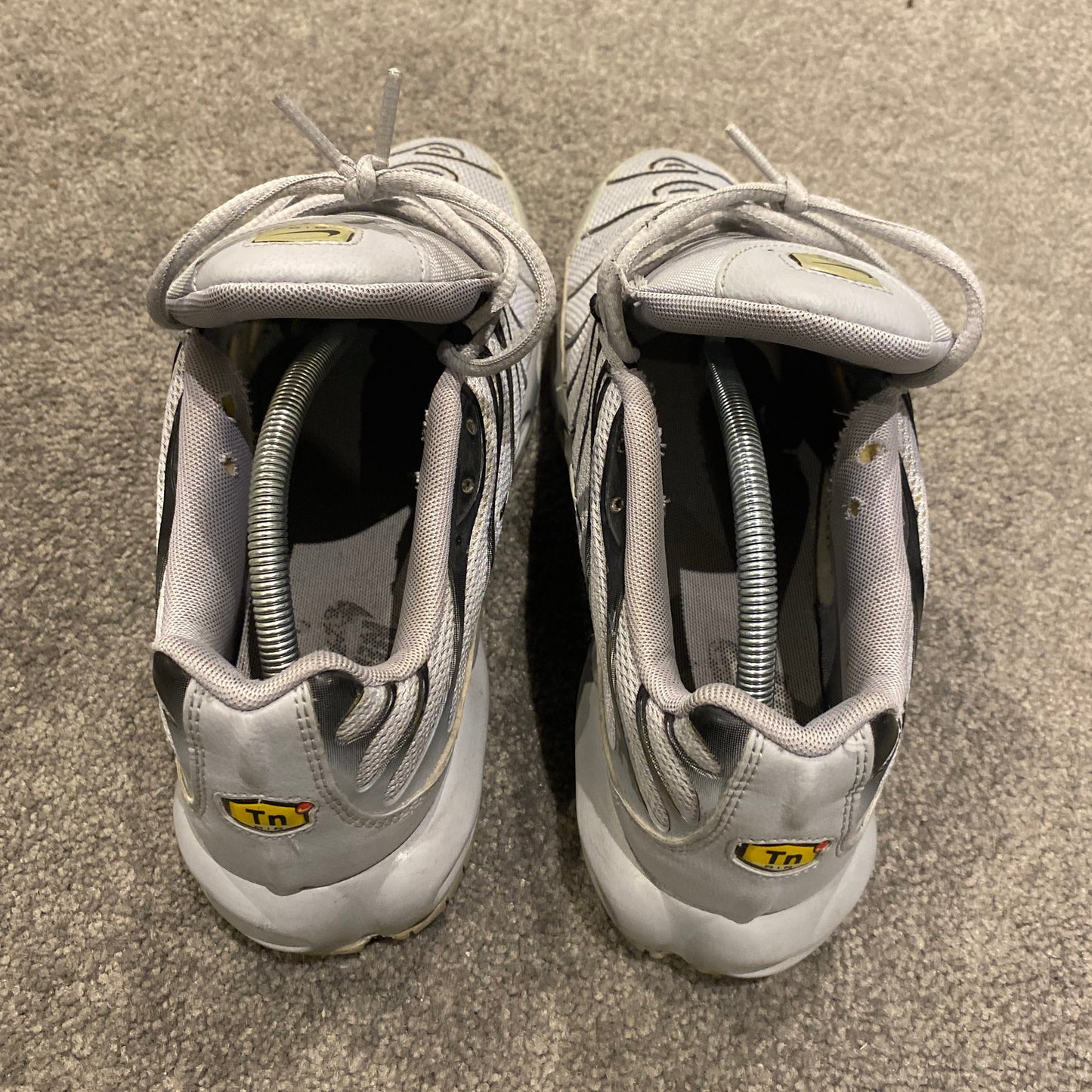 NIKE TN 'WOLF GREYS' (10.5)