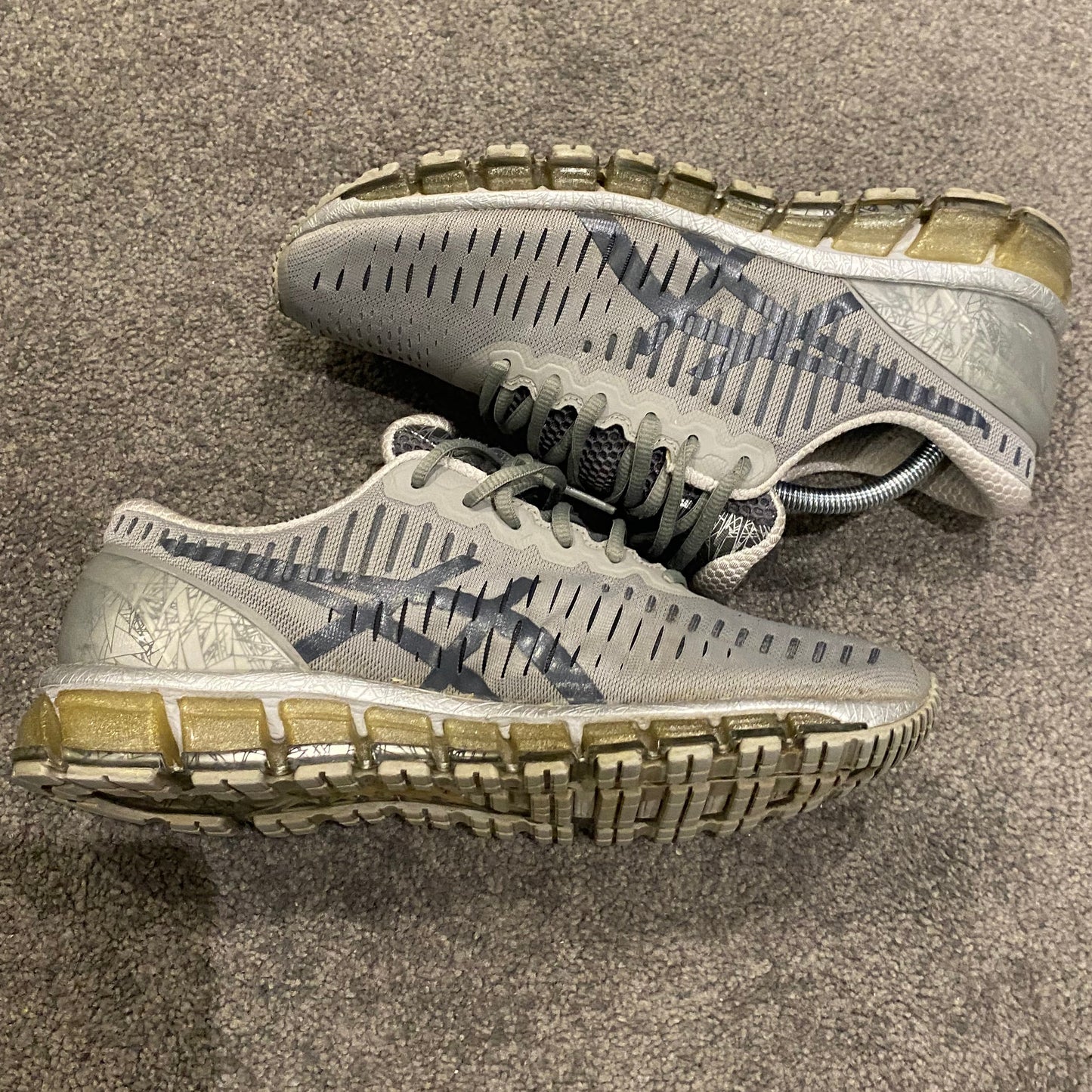 ASICS 360 GEL QUANTUM 'GREYS' (9)