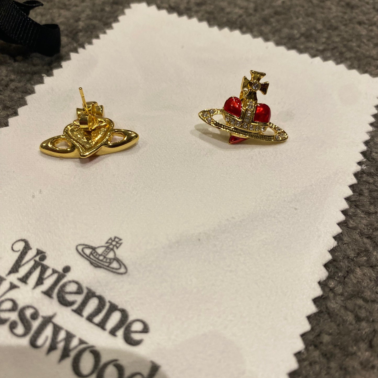 VIVIENNE WESTWOOD EARINGA (OS)
