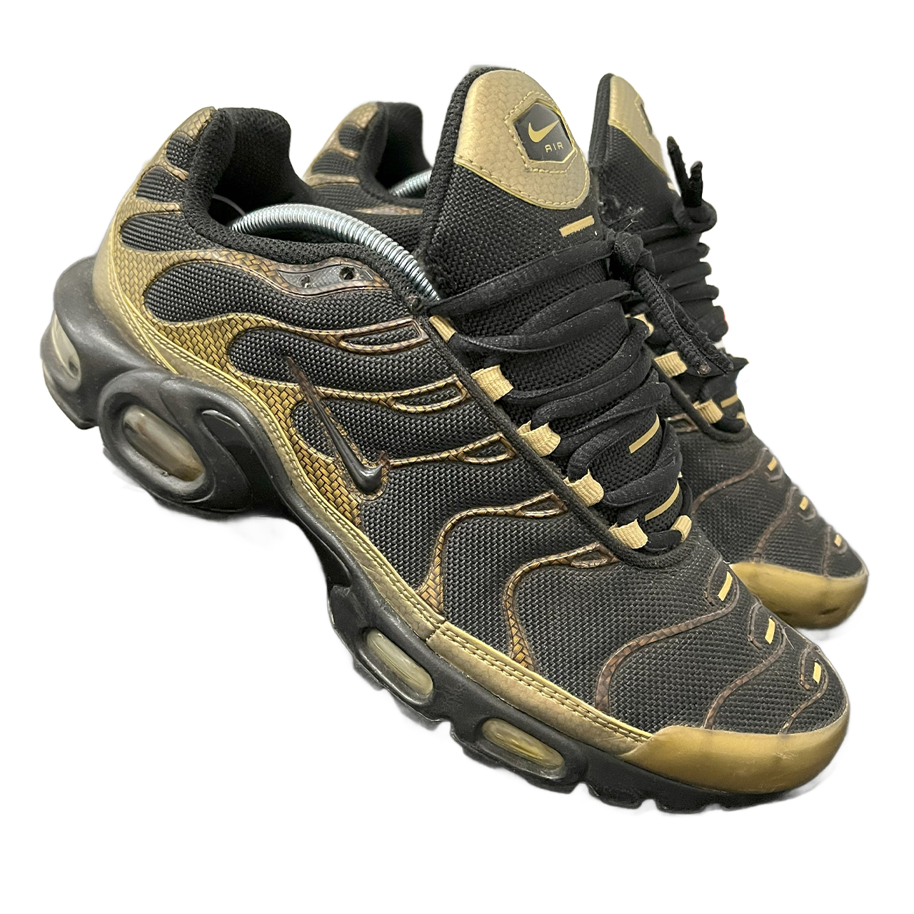 NIKE TN BLACK GOLD WOVERN (8.5)